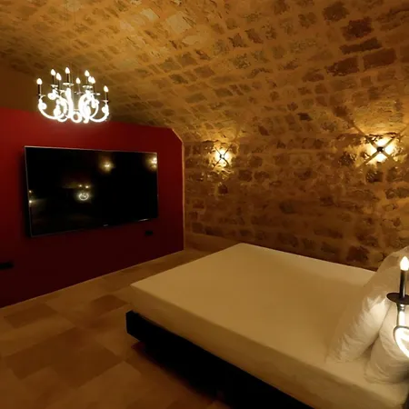Medieval Arches Apartment Rhodes City
