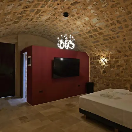 Apartment Medieval Arches